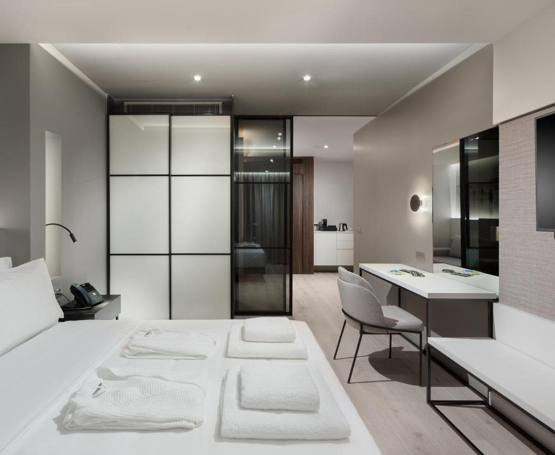 Ivis 4 Boutique Hotel Atina Dış mekan fotoğraf