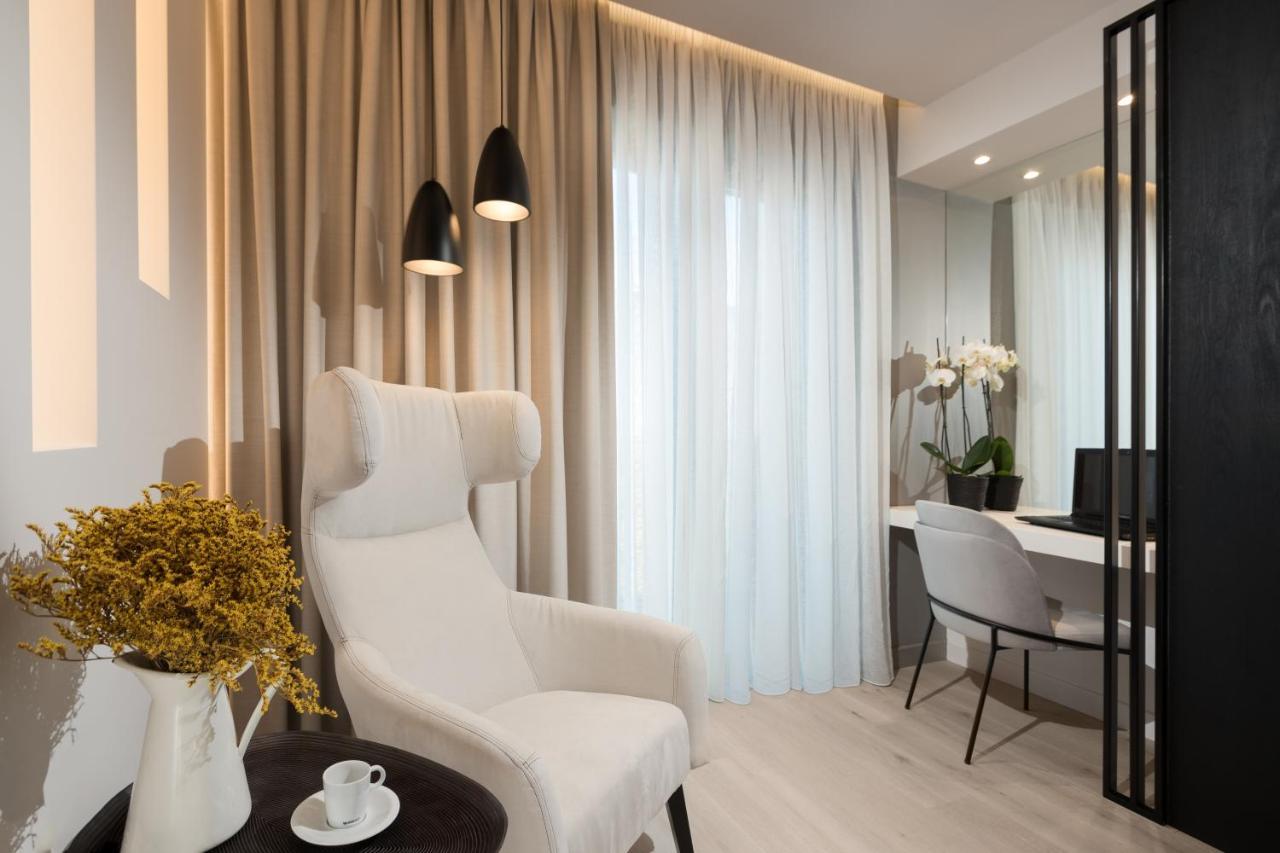 Ivis 4 Boutique Hotel Atina Dış mekan fotoğraf